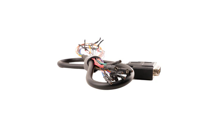 Detailed image of Black Universal Cable ATUC051 designed for versatile ECU programming with Auto-Tuner